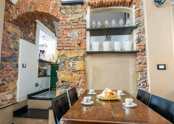 Lovingenoa Natural - Light * Genova