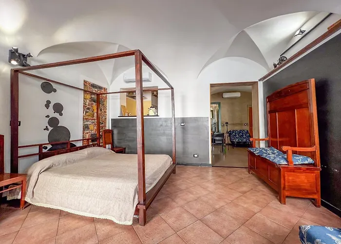 Lovingenoa Natural - Light Lejlighed Genova