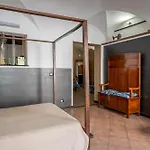 Апартаменты Lovingenoa Natural - Light *