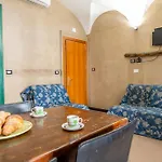 Апартаменты Lovingenoa Natural - Light